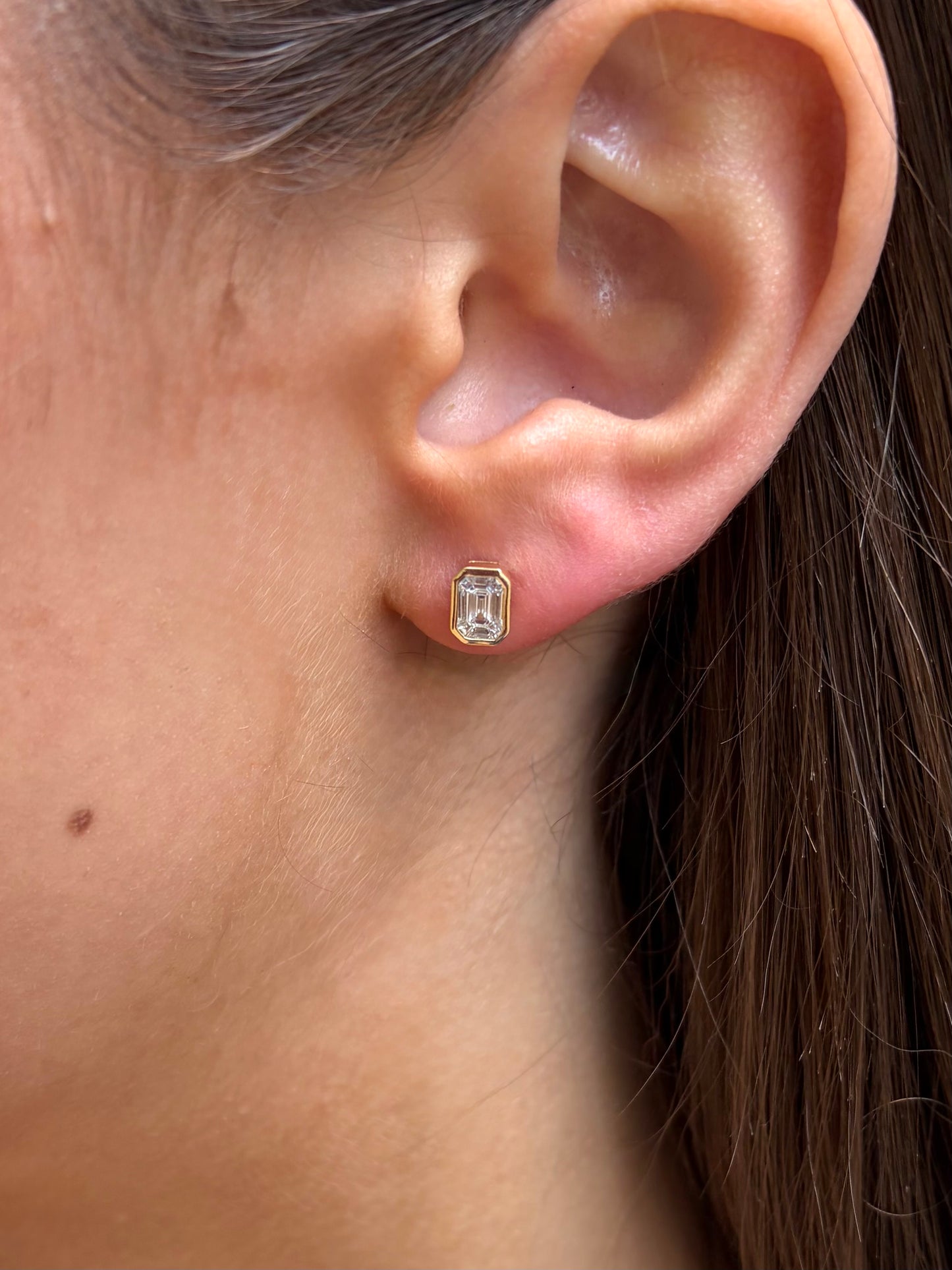Vintage La Rose 14K Baguette Illusion Diamond Studs