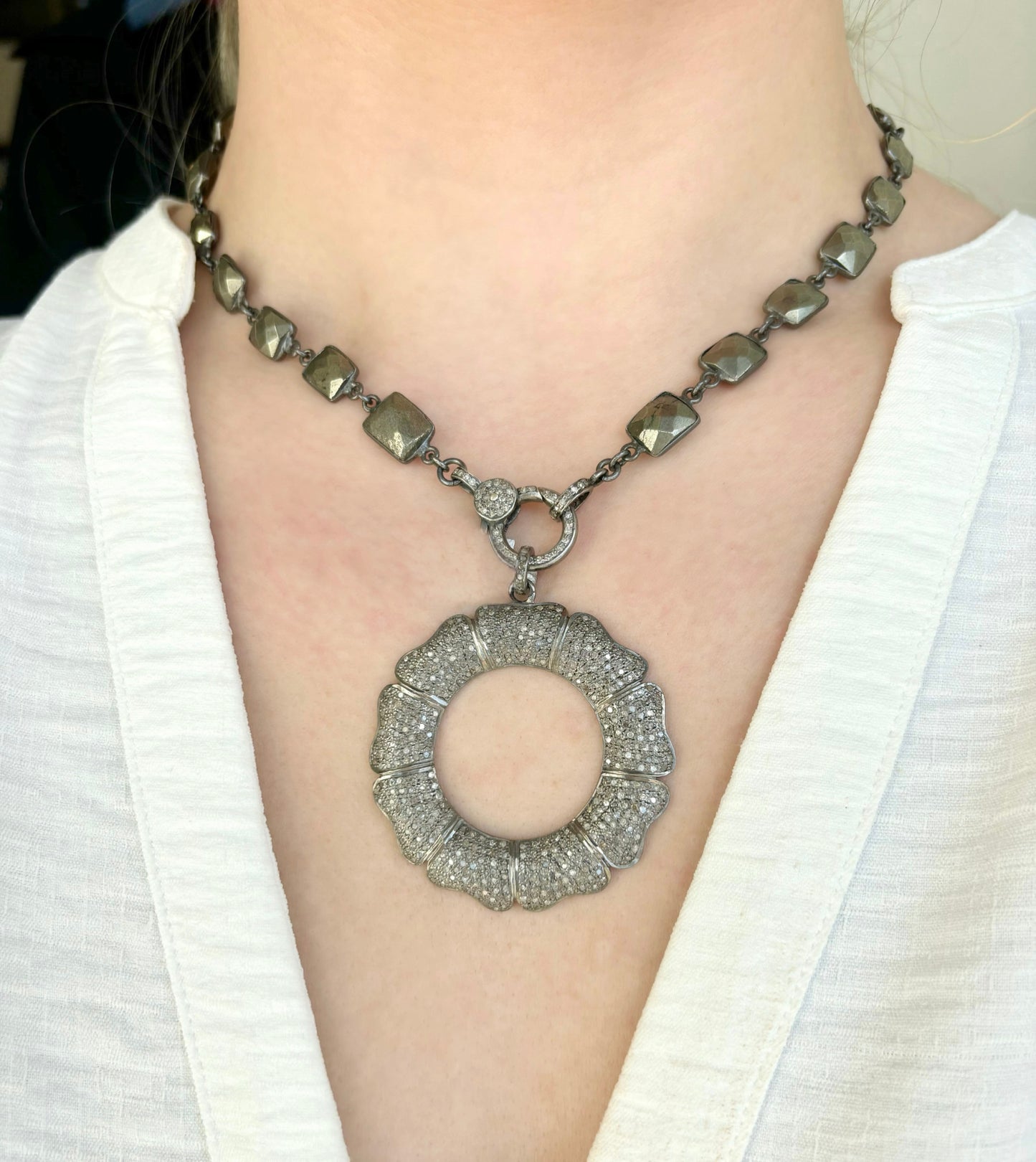 Sample Sale Open Flower Pendant