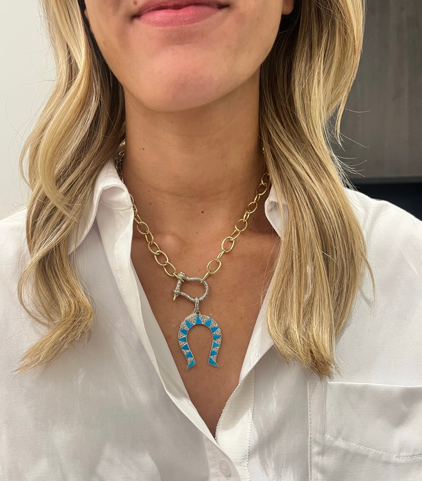 TRUNKSHOW The Woods Fine Jewelry Turquoise Horseshoe Pendant