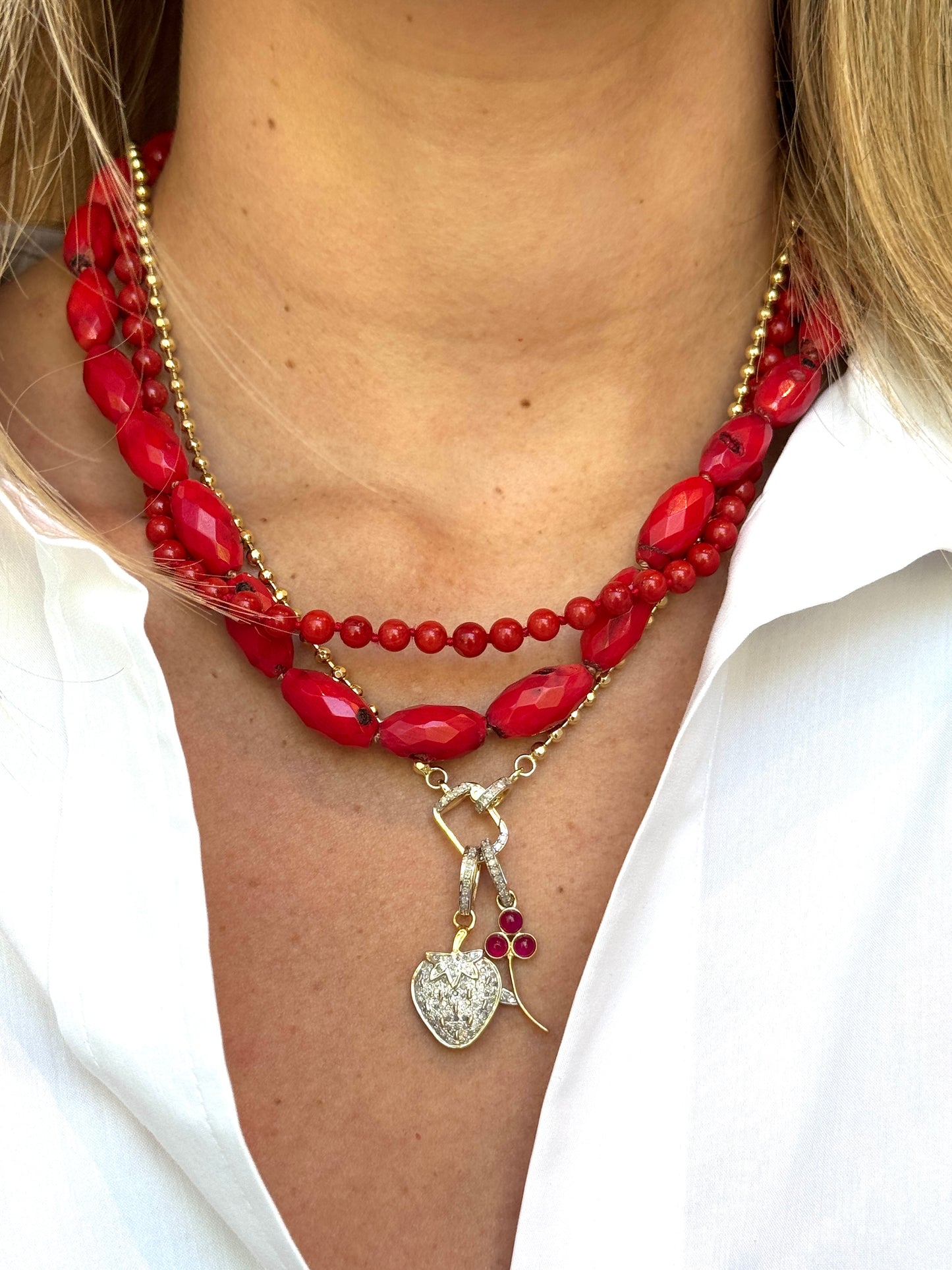TRUNKSHOW The Woods Carnelian Flower Pendant
