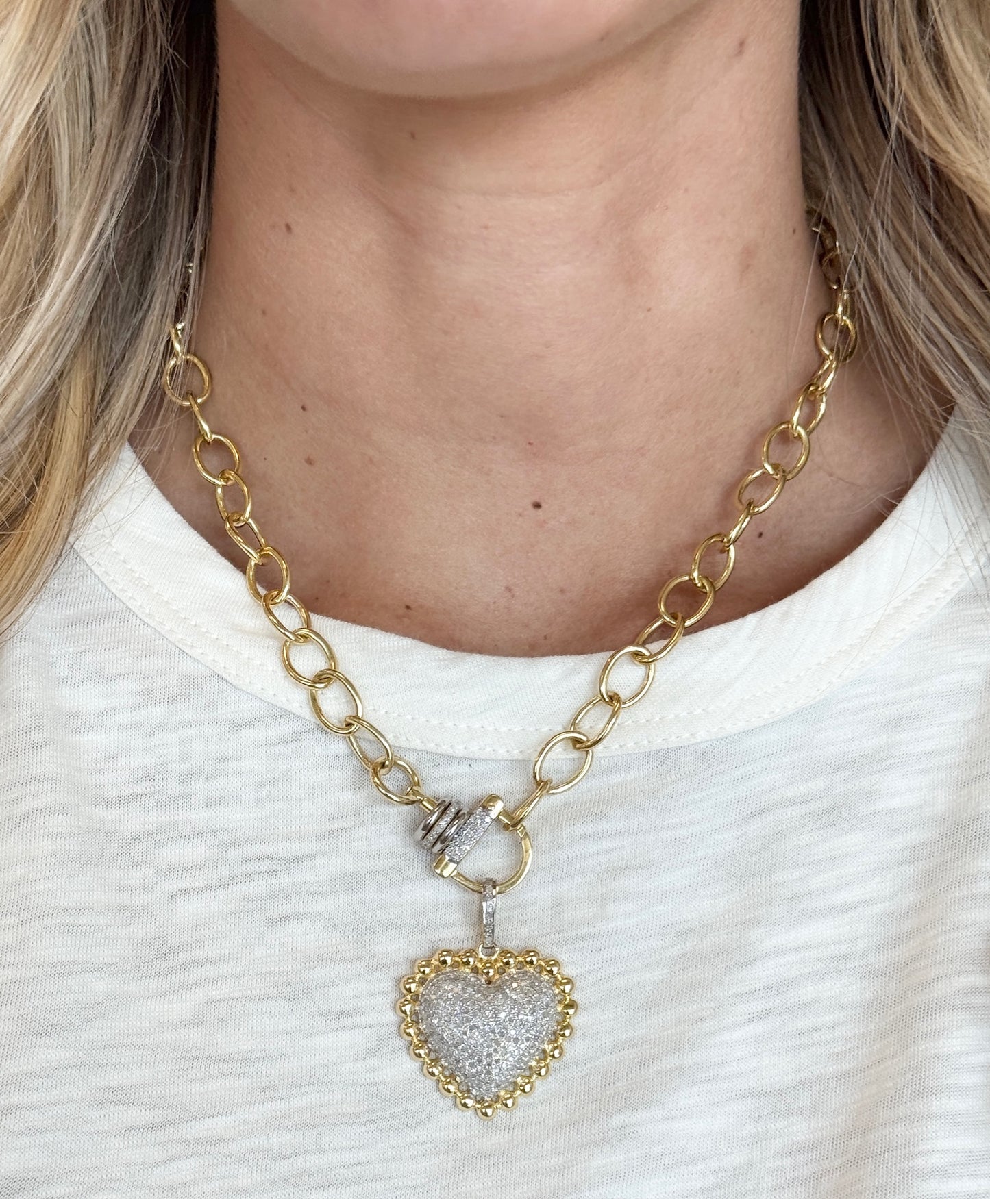 TRUNKSHOW The Woods Brass Circle Chain 17.75"