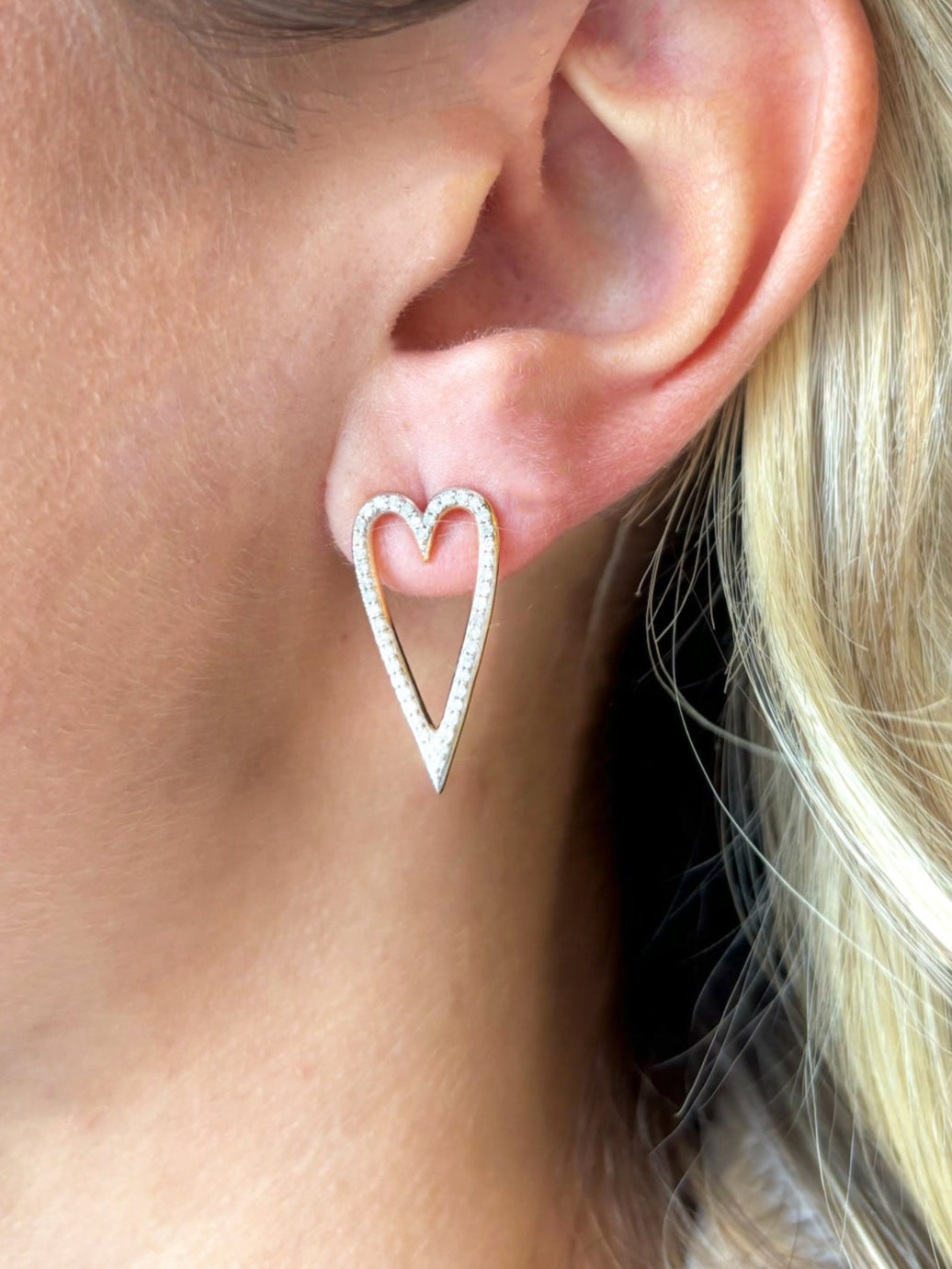 The Woods Fine Jewelry Diamond Heart Earrings