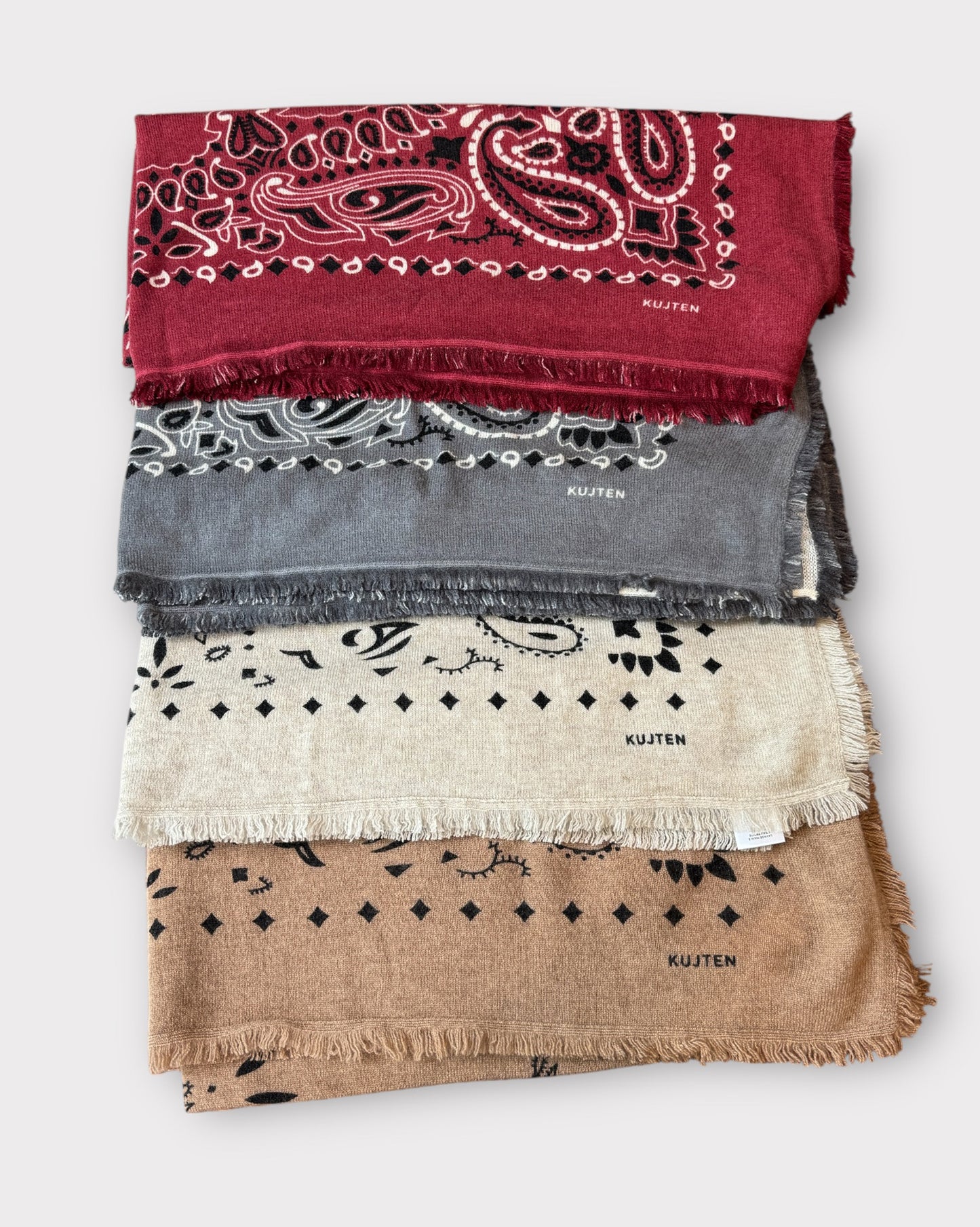 Kujten Bandana Hachiko Scarf