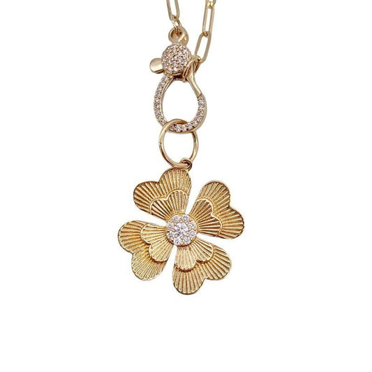 Vintage La Rose 14k Clover Pendant