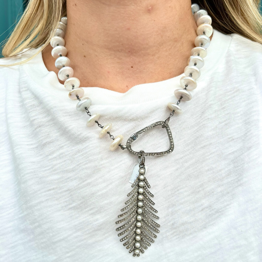 Sample Sale Feather Pendant