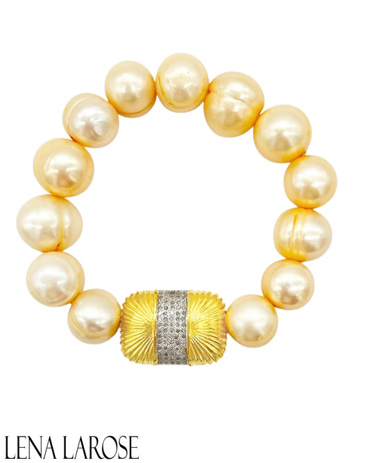 The Woods Champagne Pearl Fluted Bracelet