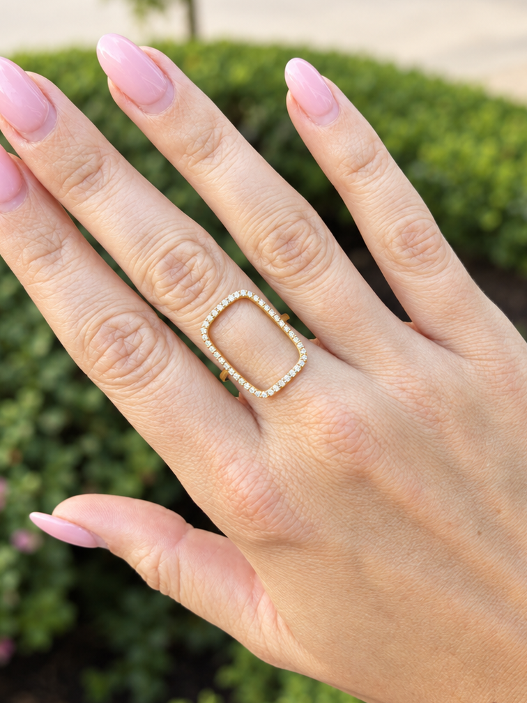 Vintage La Rose 14K Diamond Frame Ring