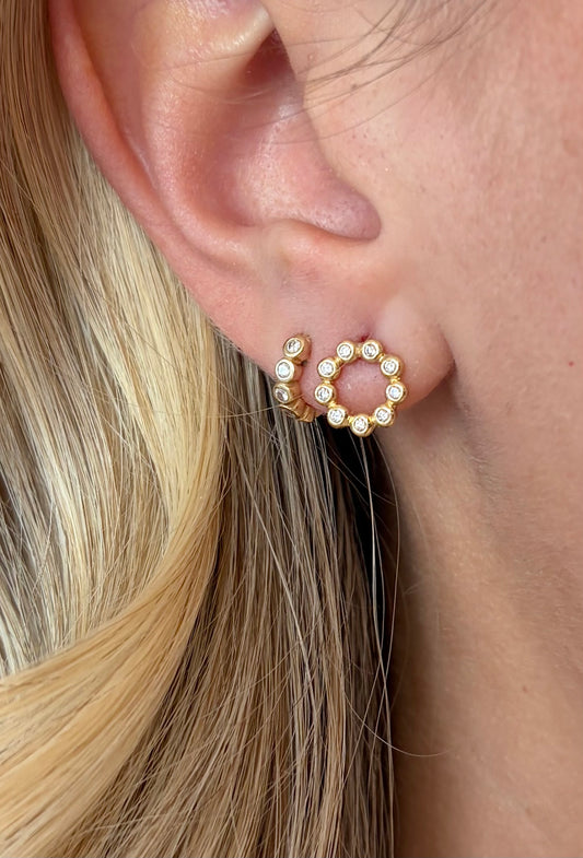 Vintage La Rose 14K Bezel Circle Studs