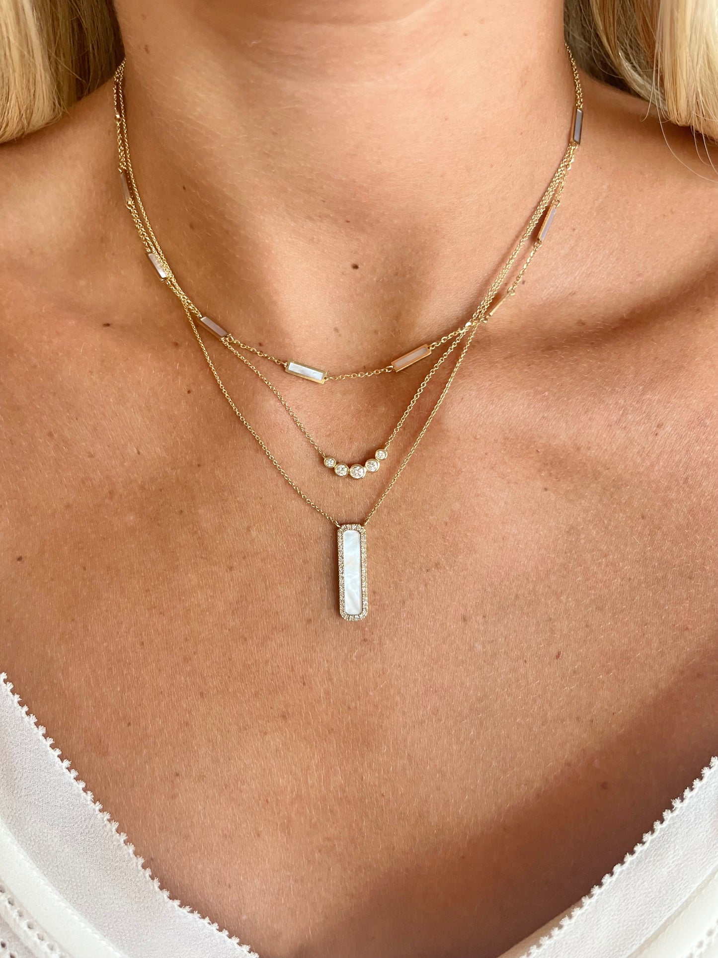 Vintage La Rose Whisper of Pearl Necklace