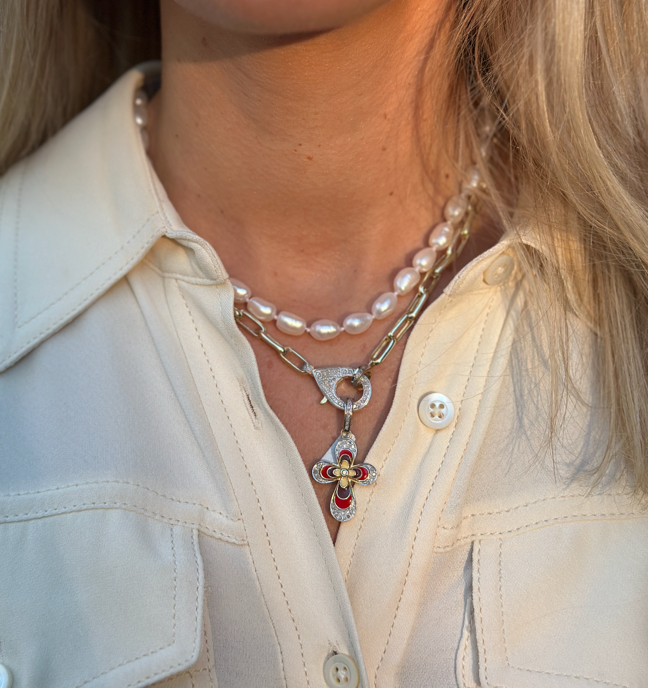 TRUNKSHOW The Woods Fine Jewelry Groovy Cross Charm